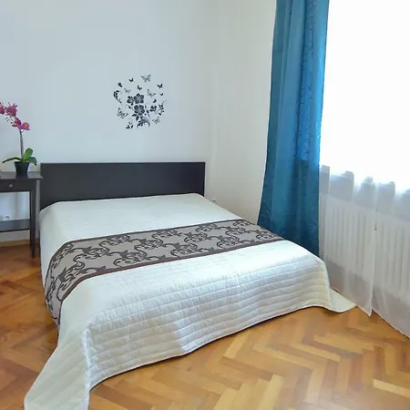 Lägenhet Modern Navratilova Ii Prag